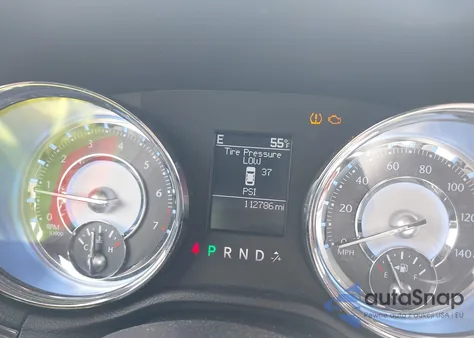 2011 Chrysler 300 Limited z USA, uszkodzony, nr VIN 2C3CA5CG2BH592083